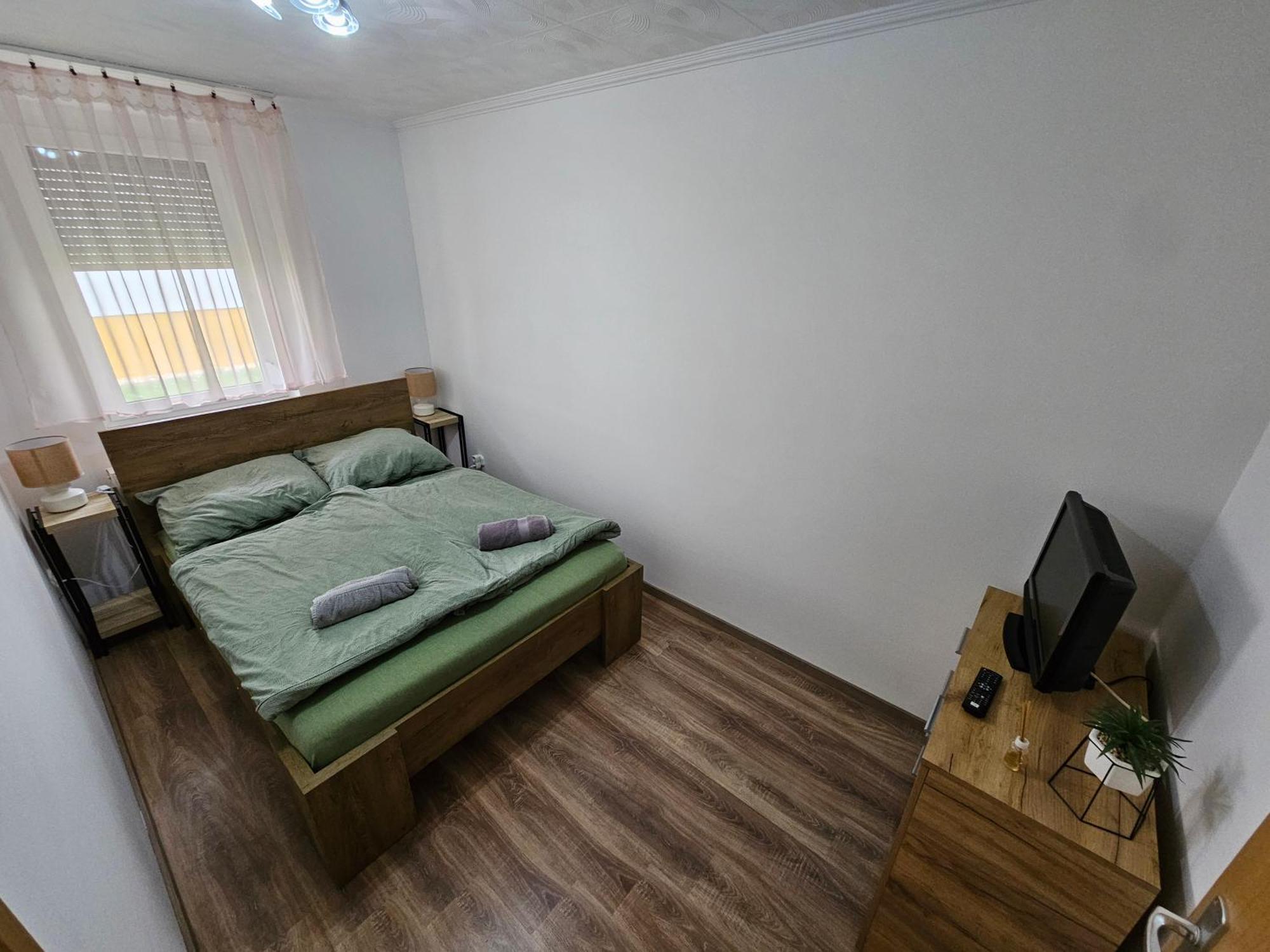 Fischer Apartman 2 Hajduszoboszlo Exterior photo